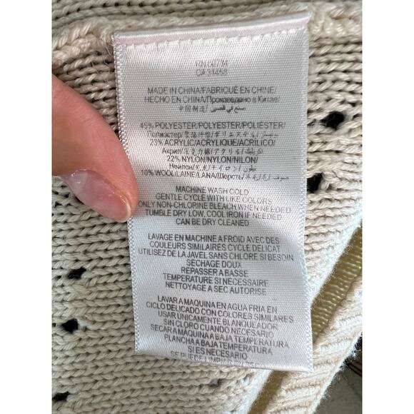 Manoukian Ivory V-Neck Relaxed Fit Long Sleeve Knit Top Sweater Medium Large M/L - Picture 8 of 9